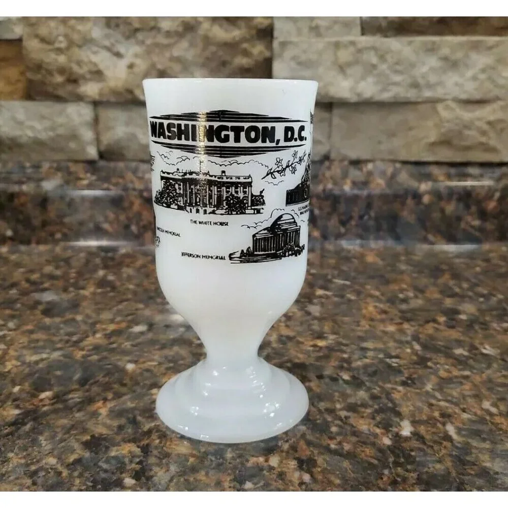 Vintage Milk Glass Washington DC Mug Landmarks Footed